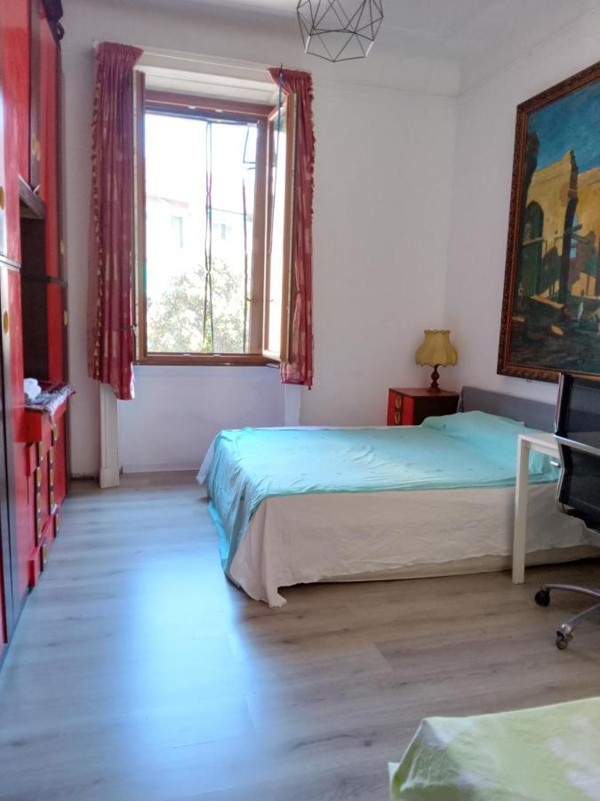 ميلان A Room In A Beautiful Apartment In The City Center المظهر الخارجي الصورة
